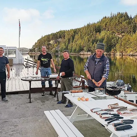 Holiday home 6 Person In Urangsvag *