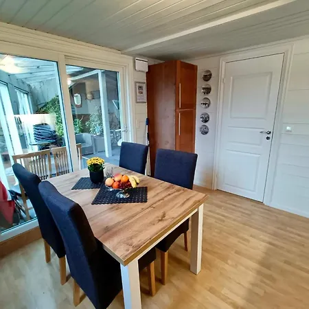 Seaside Fisherman S Haven-by Traum