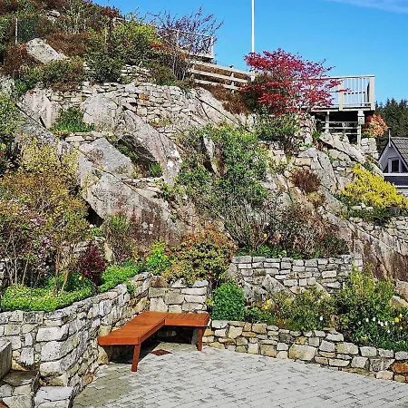 Seaside Fisherman S Haven-by Traum *