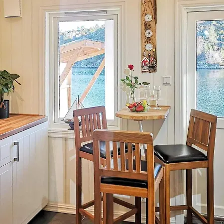 Seaside Fisherman S Haven-by Traum Feriehus