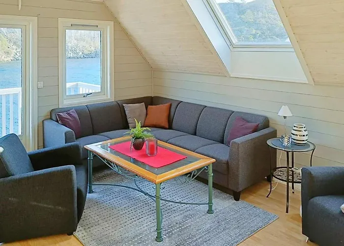 Seaside Fisherman S Haven-by Traum